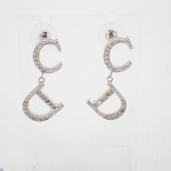 Dior Earrings - Picture 1 of 3